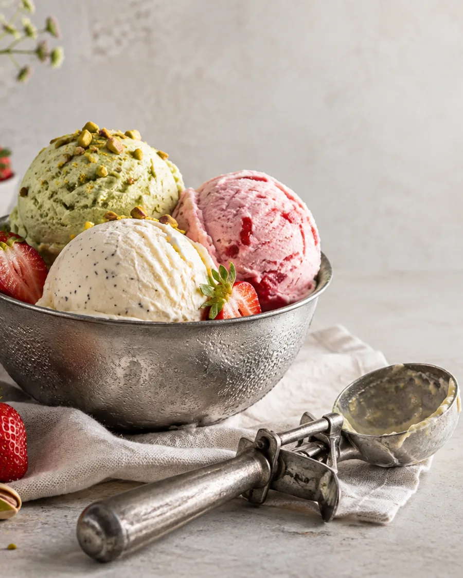 Eis-Rezepte für die Eismaschine